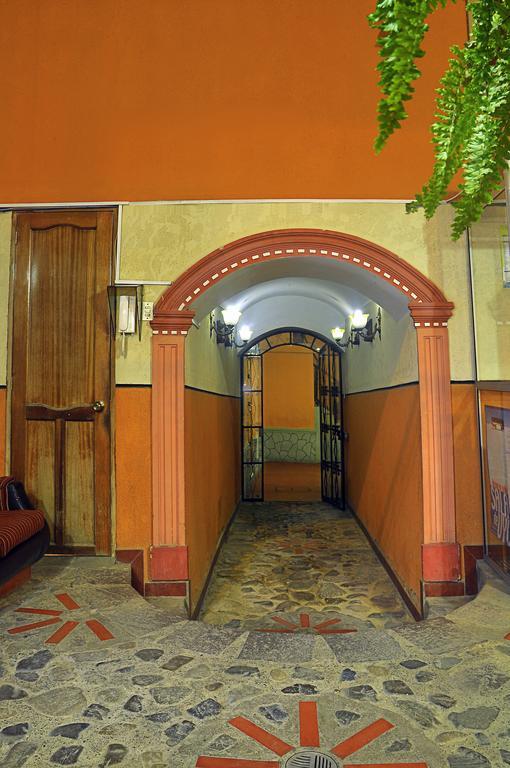 Hotel Fuentes La Paz Zewnętrze zdjęcie