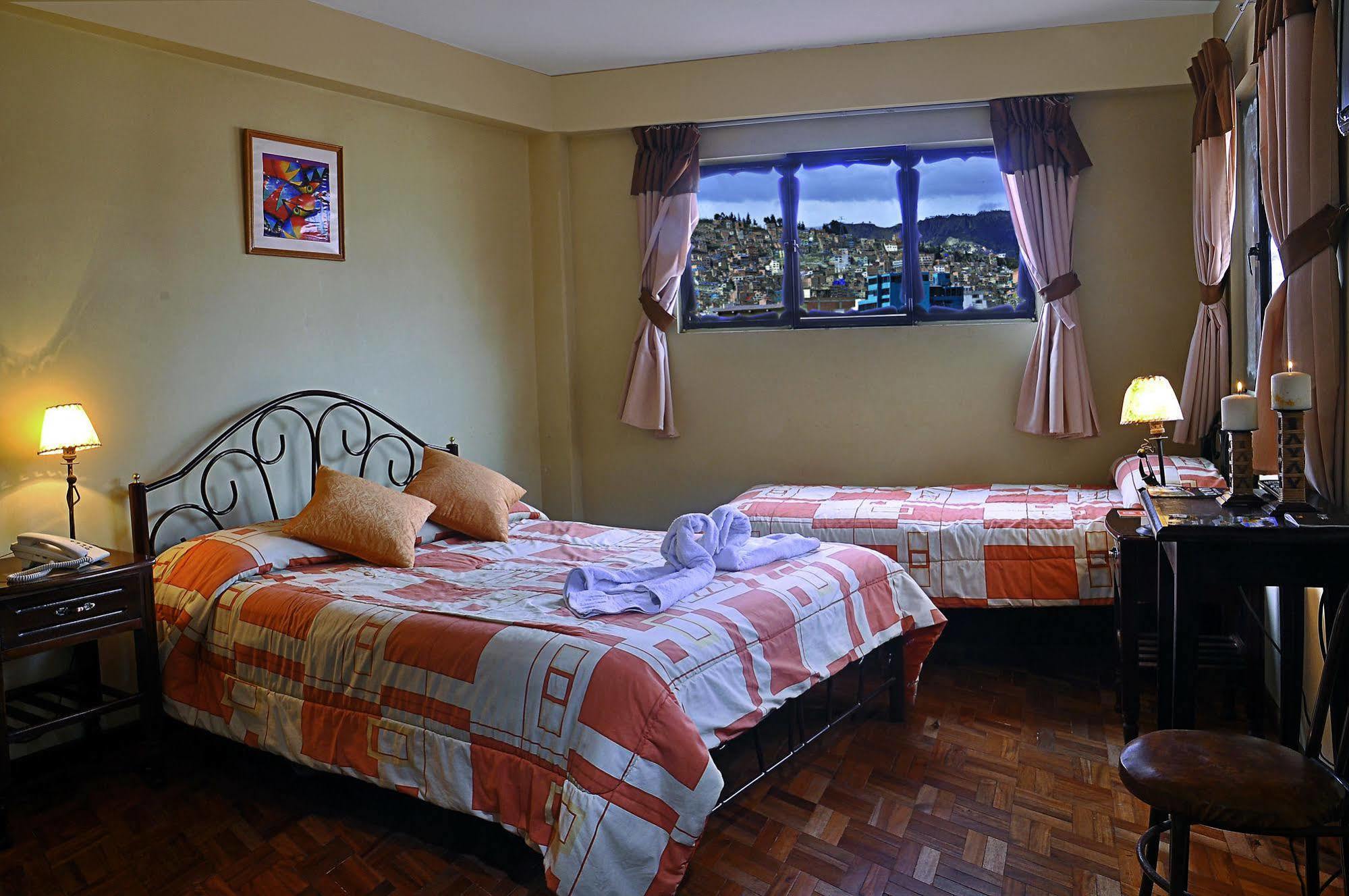Hotel Fuentes La Paz Zewnętrze zdjęcie
