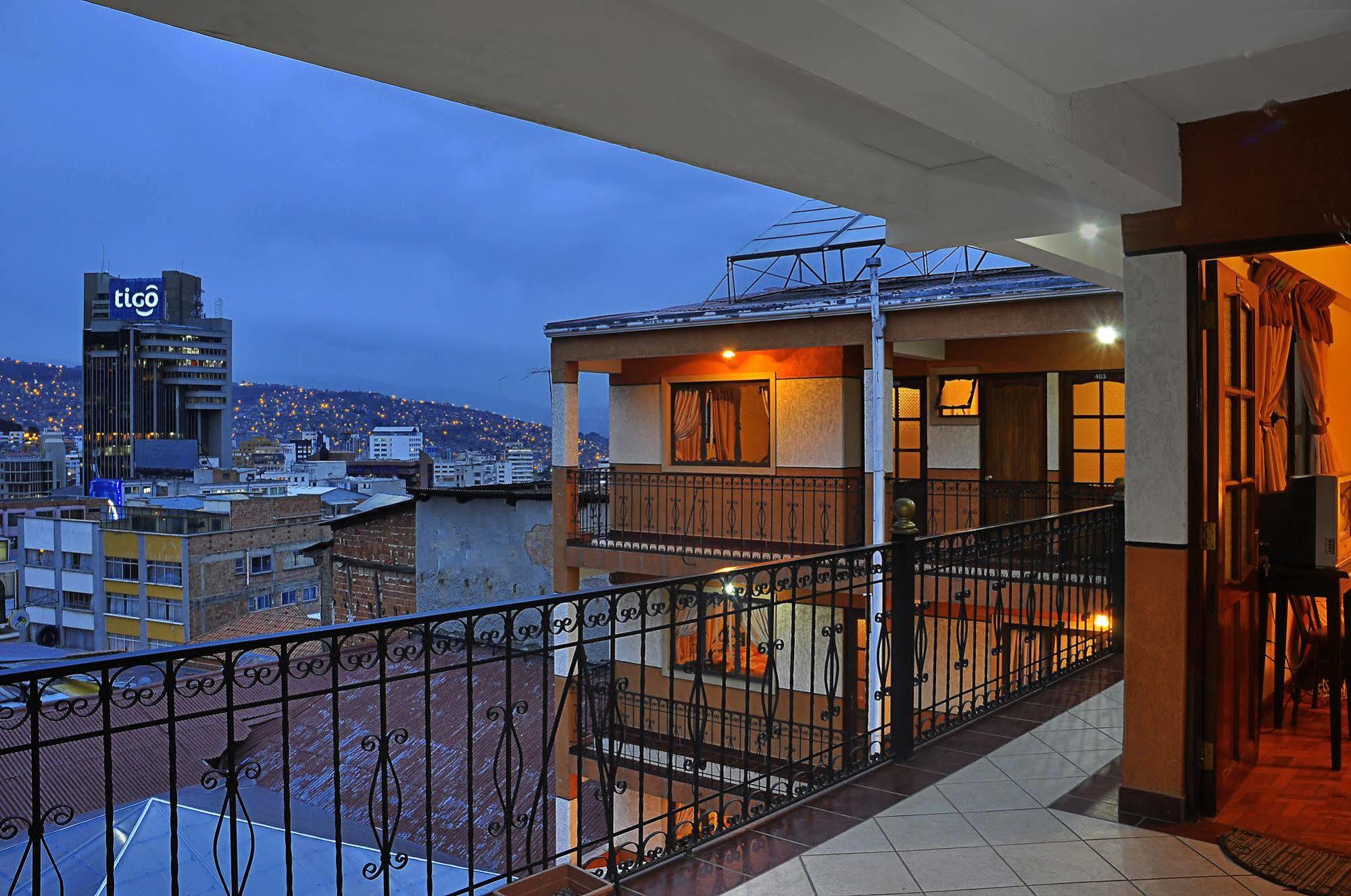 Hotel Fuentes La Paz Zewnętrze zdjęcie